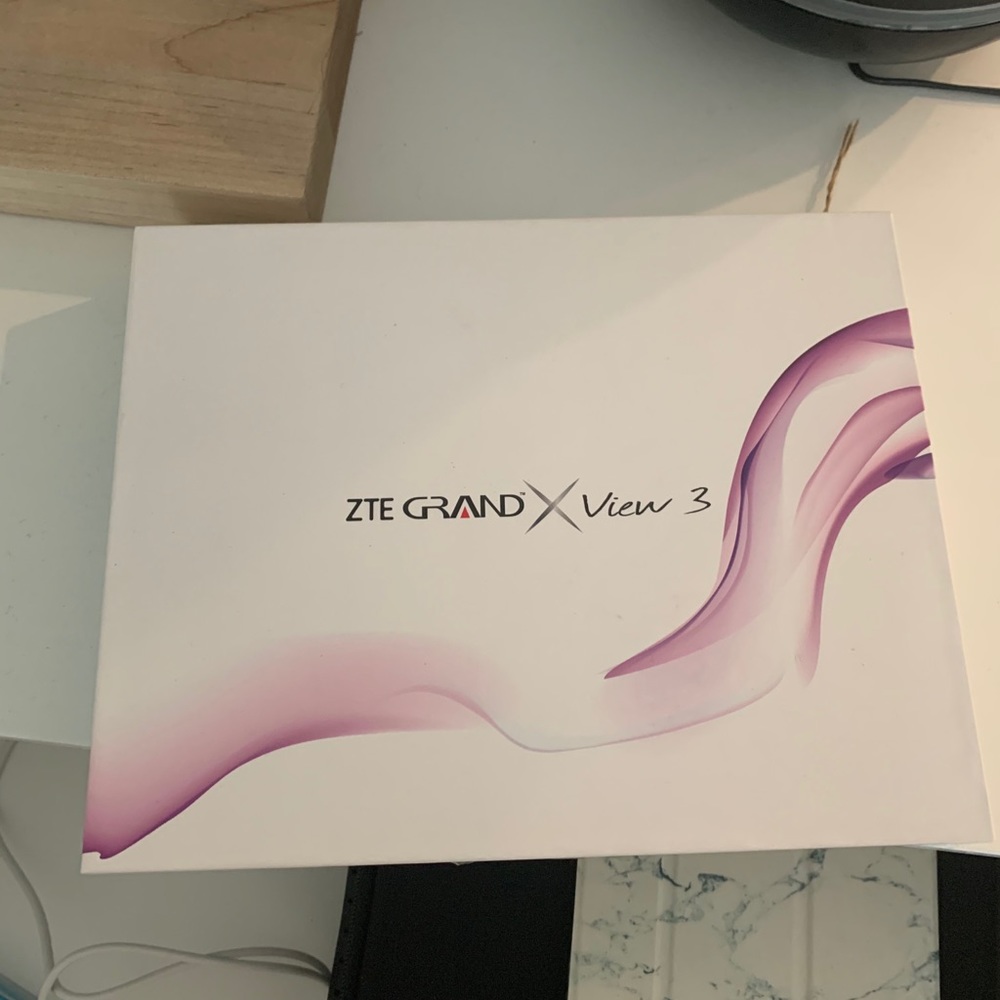 Brand New zte grand x view 3 Tablet
